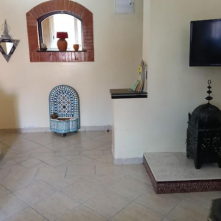 Charmant Appartement Dans Un Quartier Chic Et Calme Marrakesh Buitenkant foto